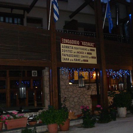 Hotel Koziakas Eláti Eksteriør bilde